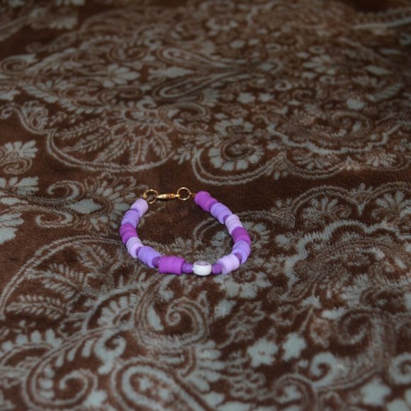 Handmade Clay Beads Elastic Kids Bracelet Purple Smile Image 2.5 length/half - Picture 5 of 5